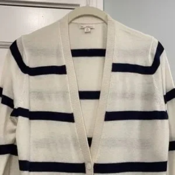 GAP Off-White, Navy, and Gray Striped V-neck Cardigan - Picture 2 of 10